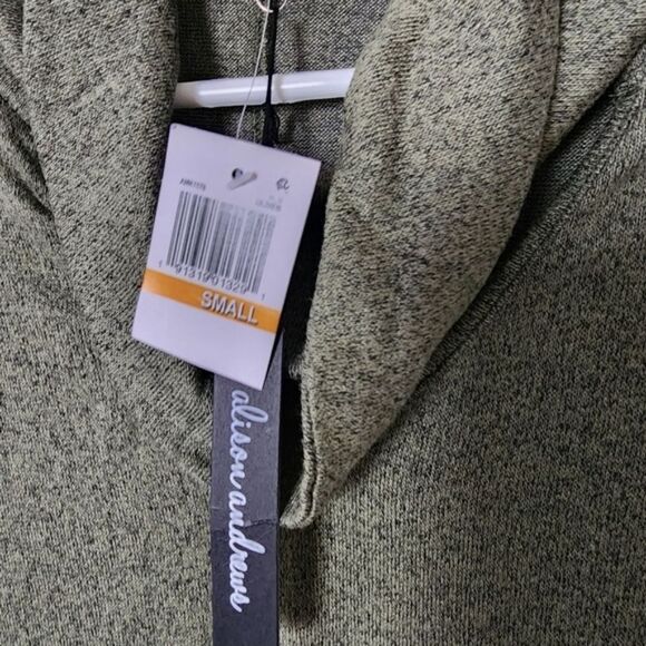 Alison Andrews Cowl Neck Top Small NWT - Picture 5 of 5